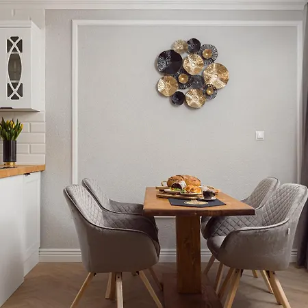 Lägenhet Prestige 5 Wrocław